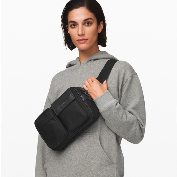 white sherpa lululemon fanny pack